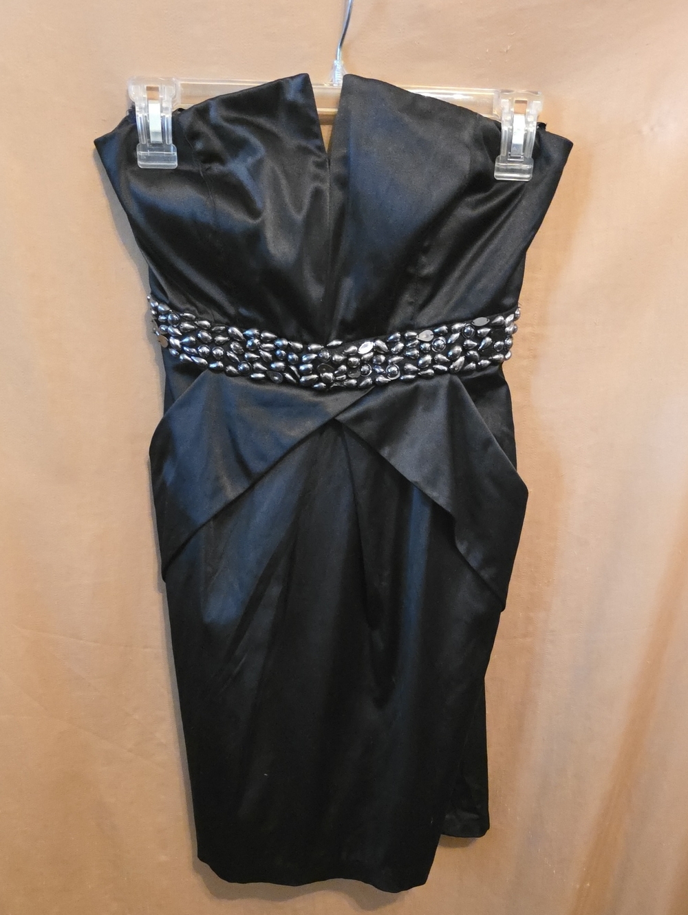 Ladies' Strapless Formal Dress 3